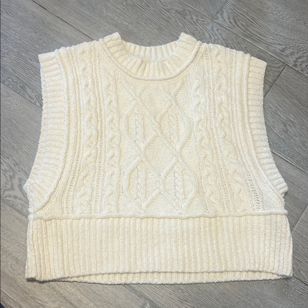 Cream Cable Knit Sleeveless Sweater